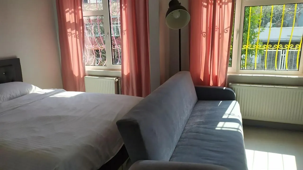 Razi Turizm Apartment Istanbul Turkey