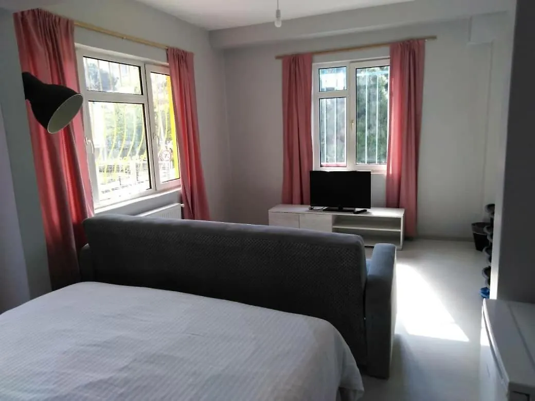 Razi Turizm Apartment Istanbul